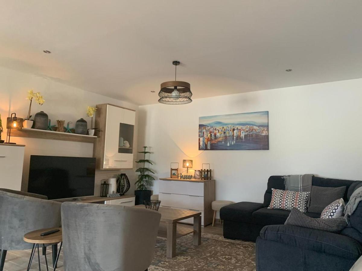 La Dolce Vita Apartment Posedarje Bagian luar foto